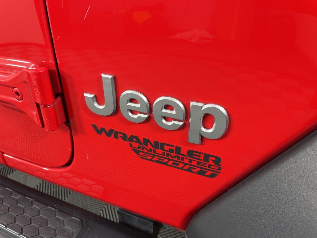Thumbnail: 2021 Jeep Wrangler - 3
