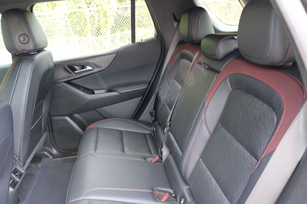 Used Car 2025 Chevrolet Equinox  Rs For Sale Under $30,000 In Austin, Texas