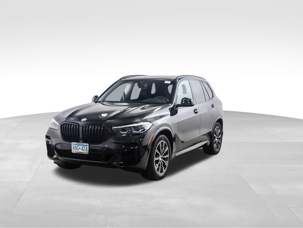 Thumbnail: 2023 BMW X5 - 1