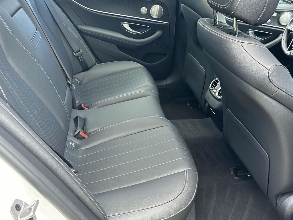 Thumbnail: 2023 Mercedes-Benz E-Class - 22