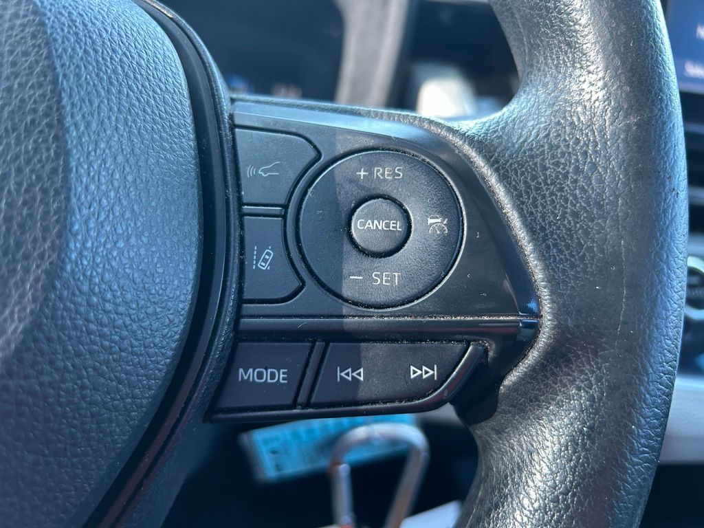 Thumbnail: 2022 Toyota Corolla - 18