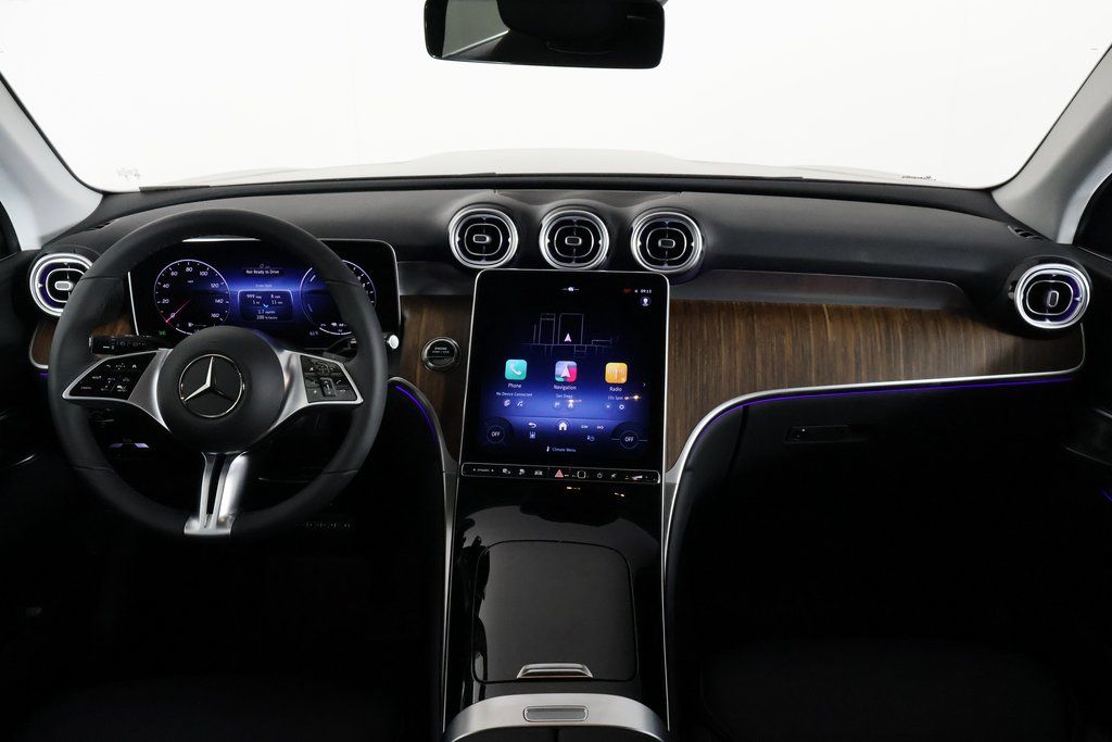 Thumbnail: 2025 Mercedes-Benz GLC - 4