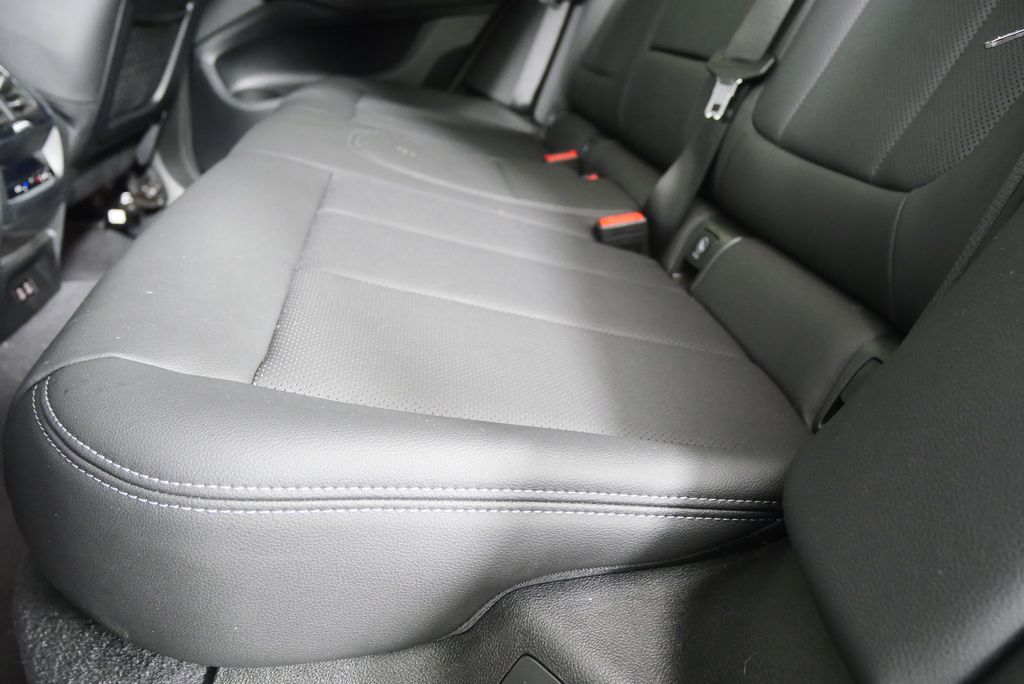 Thumbnail: 2024 BMW X3 - 15