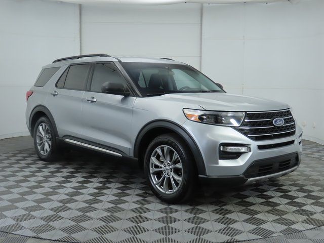 Thumbnail: 2022 Ford Explorer - 3
