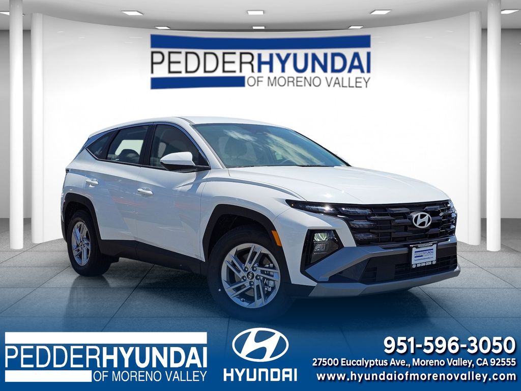 White Pearl 2026 Hyundai Tucson SUV / Crossover Front-Wheel Drive 8-Speed Automatic