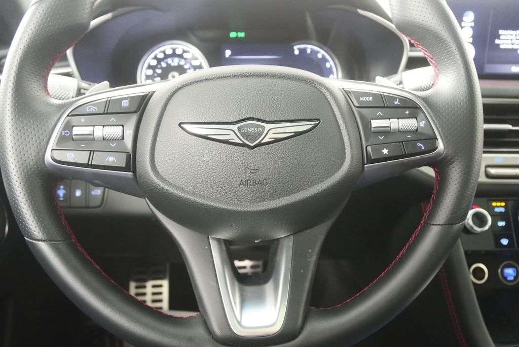 Thumbnail: 2024 Genesis G70 - 20