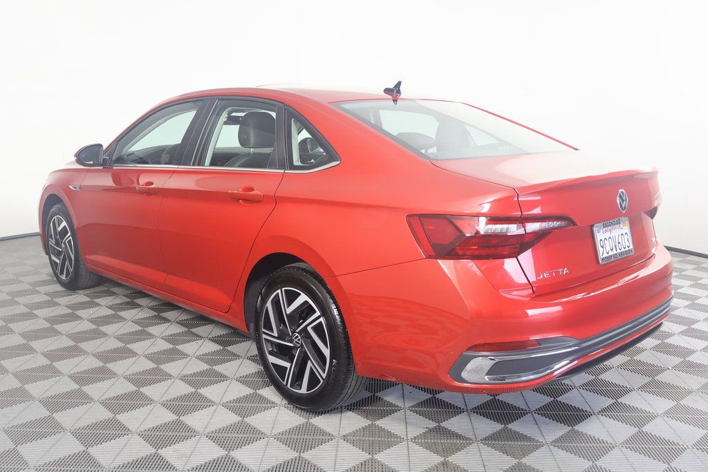 2022 Volkswagen Jetta SEL 5