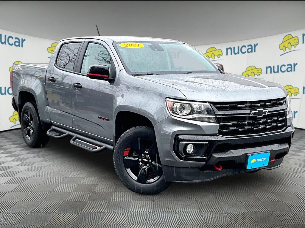 Gray (Steel Metallic) 2021 Chevrolet Colorado LT Crew Cab 4WD Pickup Truck Four-Wheel Drive 8-Speed Automatic