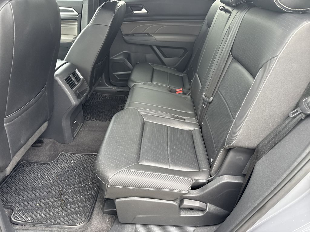 2021 Volkswagen Atlas Cross Sport 3.6L V6 SE w/Technology R-Line Gray at Community Toyota