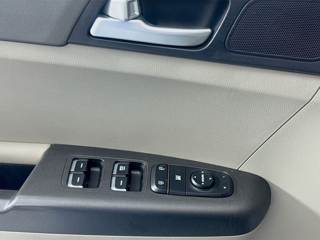 Used Car 2018 Kia Sportage  Lx For Sale Under $12,000 In Austin, Texas