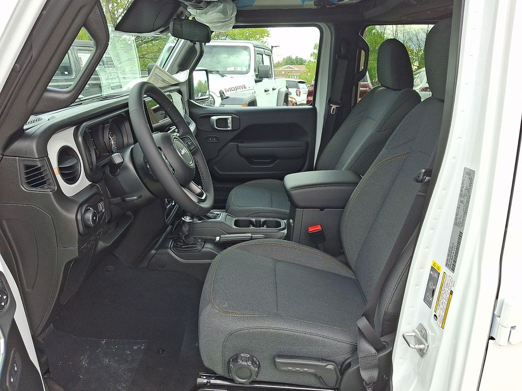 New 2026 Jeep Wrangler SUV