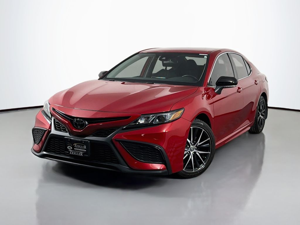 Red 2023 Toyota Camry Sedan Front-Wheel Drive 8-Speed Automatic
