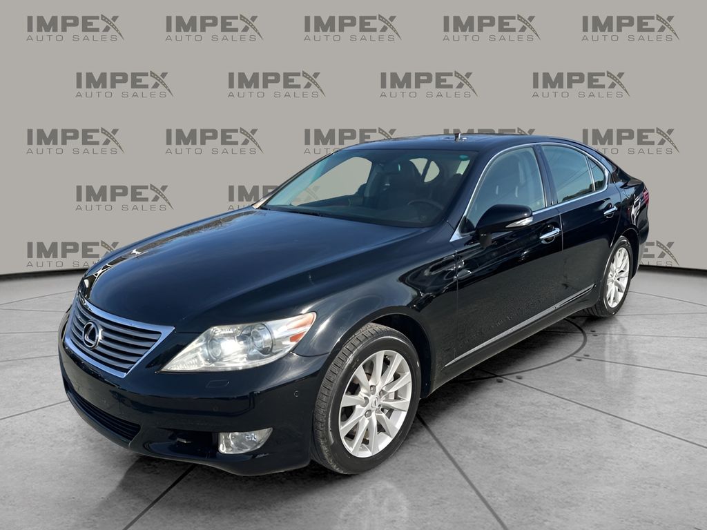 2010 Lexus LS 460's photo