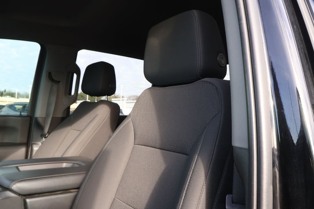 Thumbnail: 2021 GMC Sierra 3500 - 13