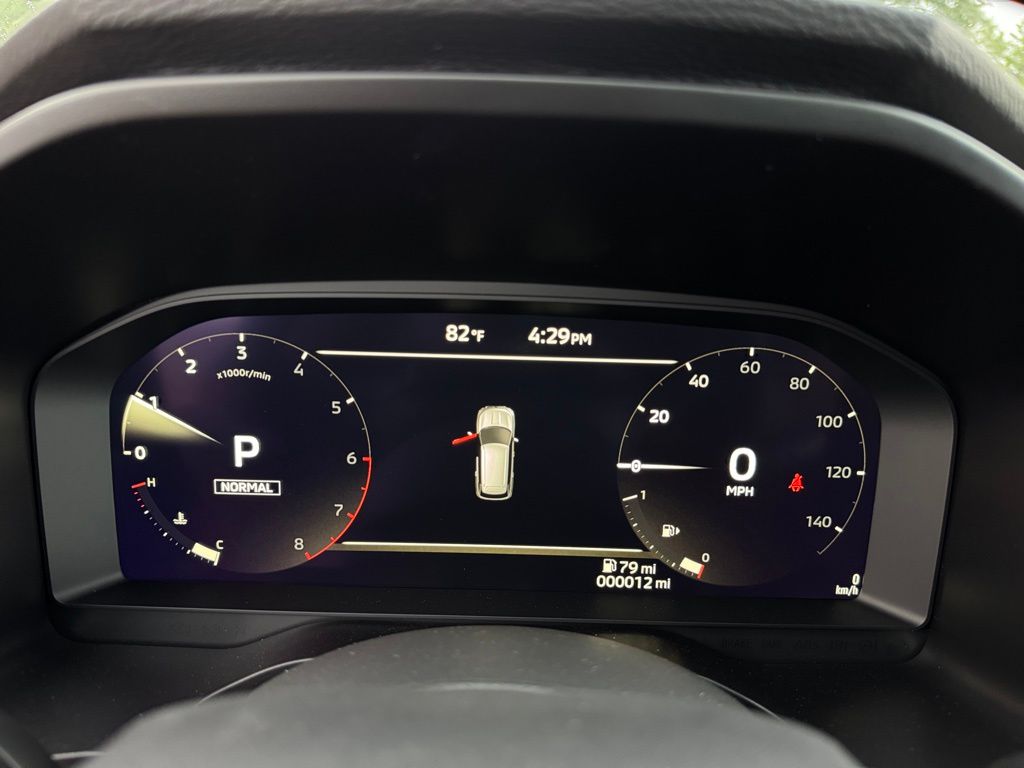 2025 Mitsubishi Outlander SEL photo 17