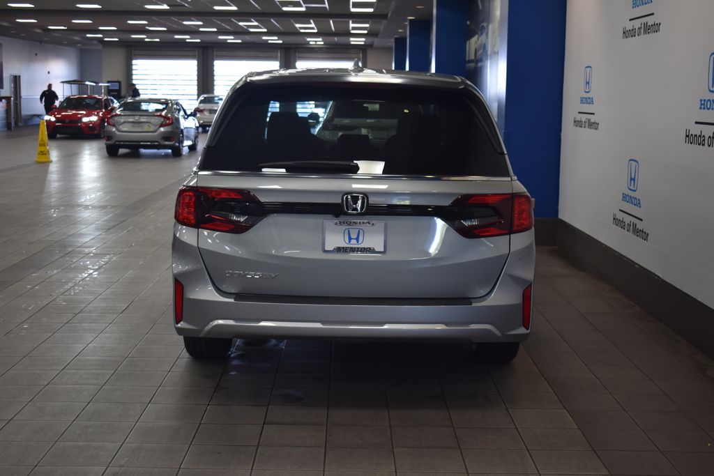 2025 Honda Odyssey EX-L 6