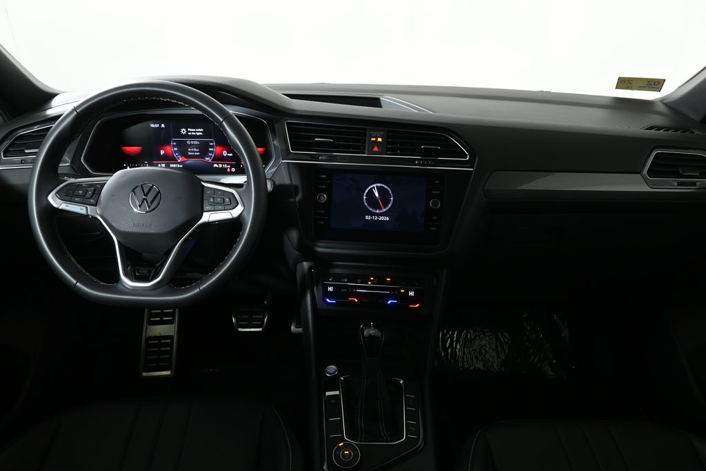 Thumbnail: 2023 Volkswagen Tiguan - 18