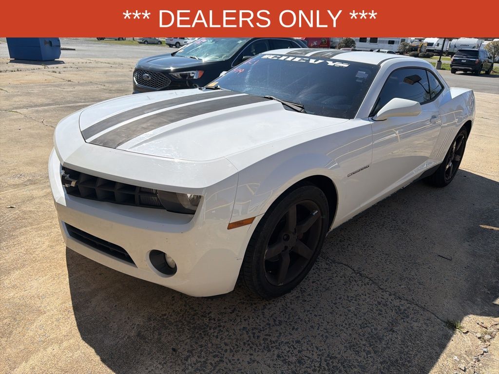 2010 Chevrolet Camaro 2LT Coupe RWD