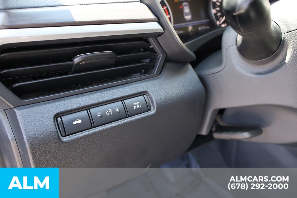 Used 2025 Black Nissan 2.5 SV image 12
