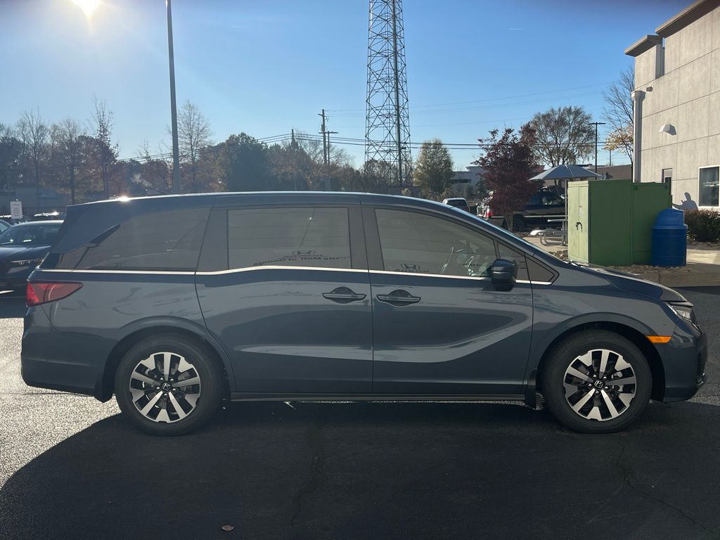 2025 Honda Odyssey EX-L 6