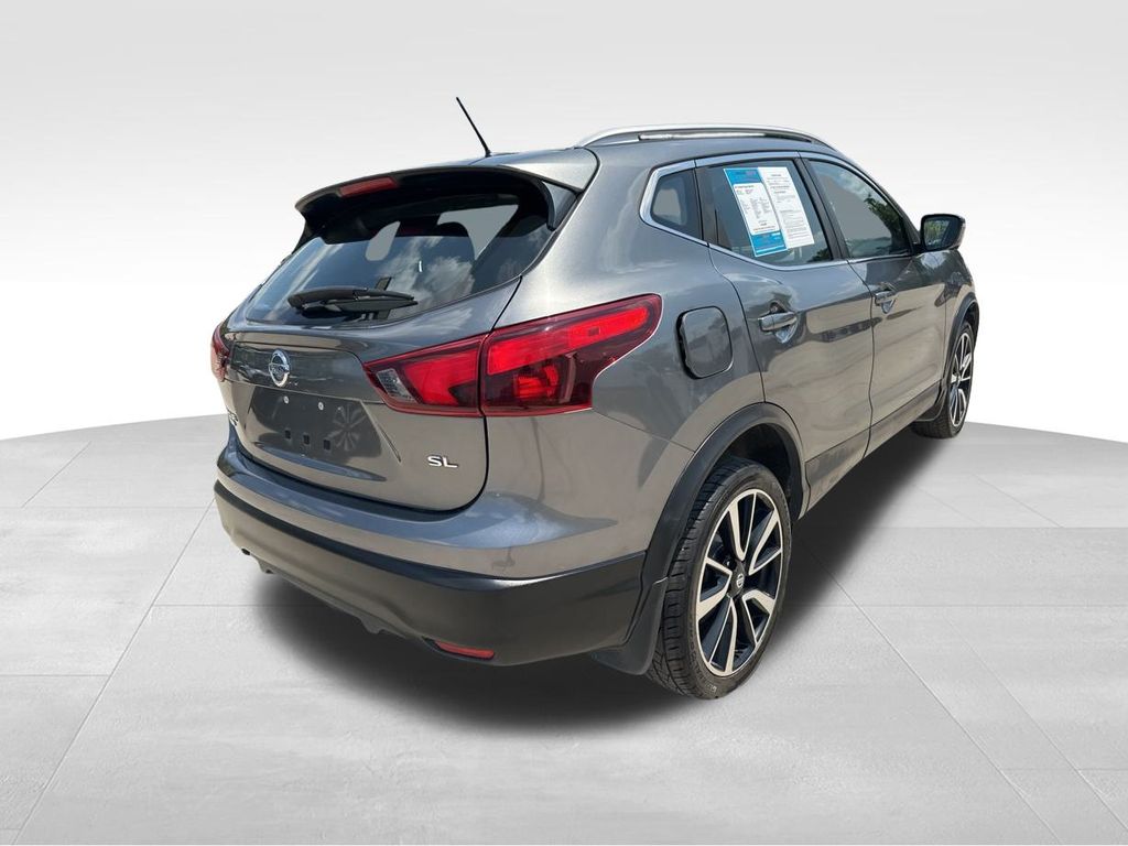 2017 Gun Metallic Nissan Rogue Sport SL FWD SUV