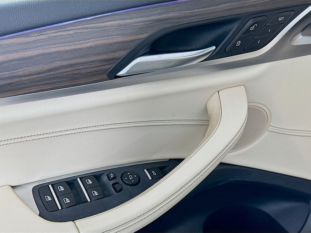 Thumbnail: 2019 BMW X3 - 18