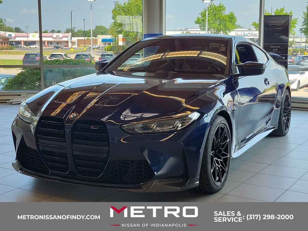 2024 BMW M4 Azul (Tanzanite Blue II Metallic) Coupé Tracción trasera 8 velocidades Automática