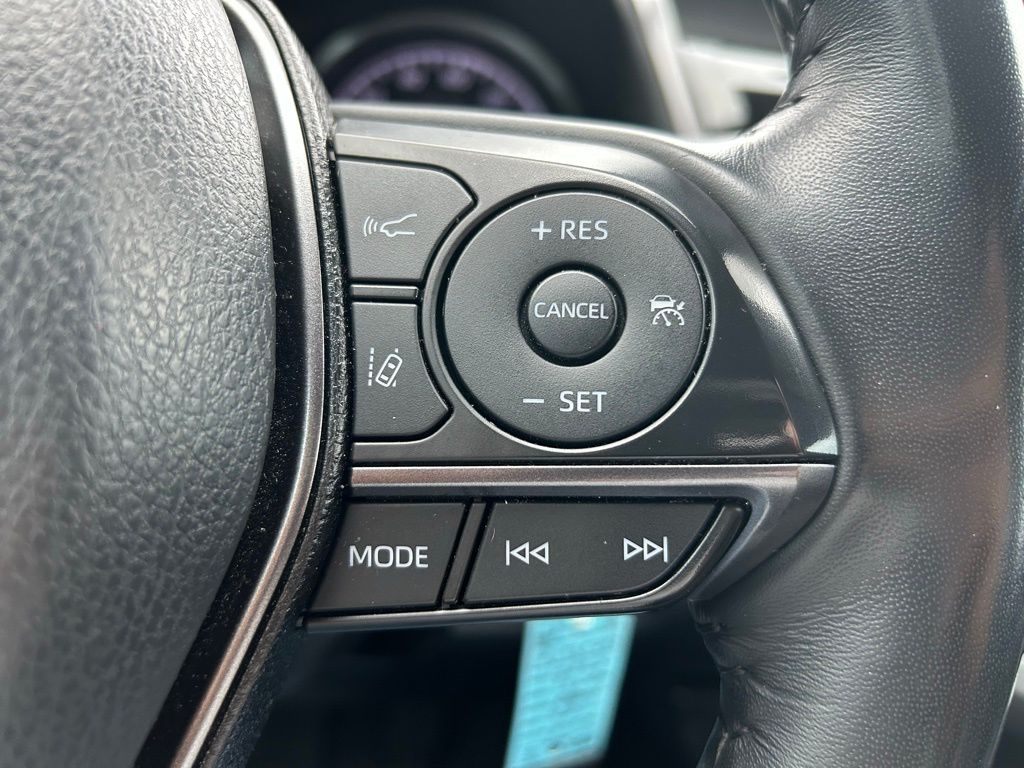 Thumbnail: 2023 Toyota Camry - 19