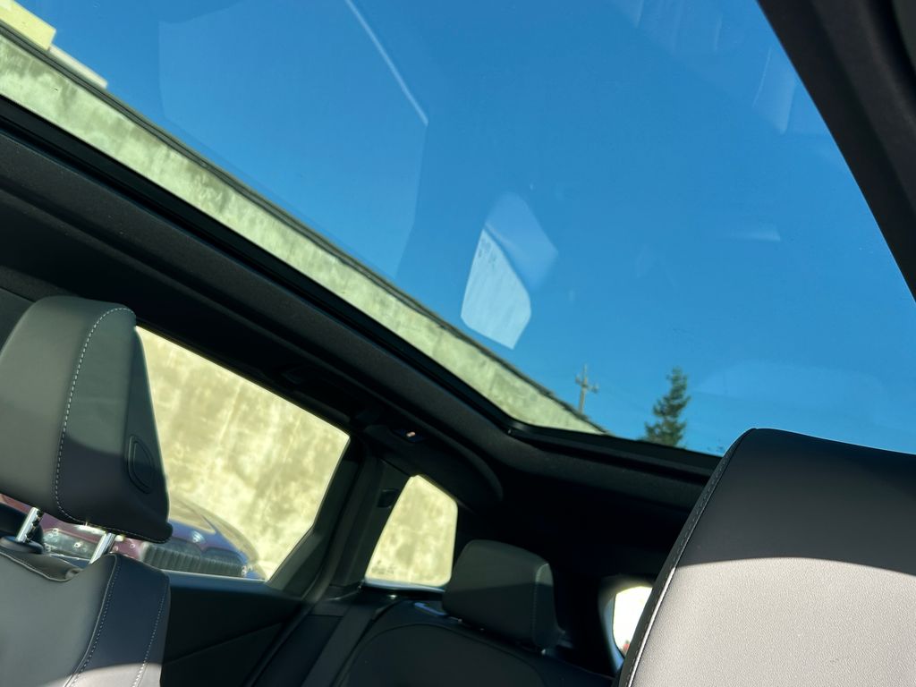 Thumbnail: 2026 BMW X3 - 16