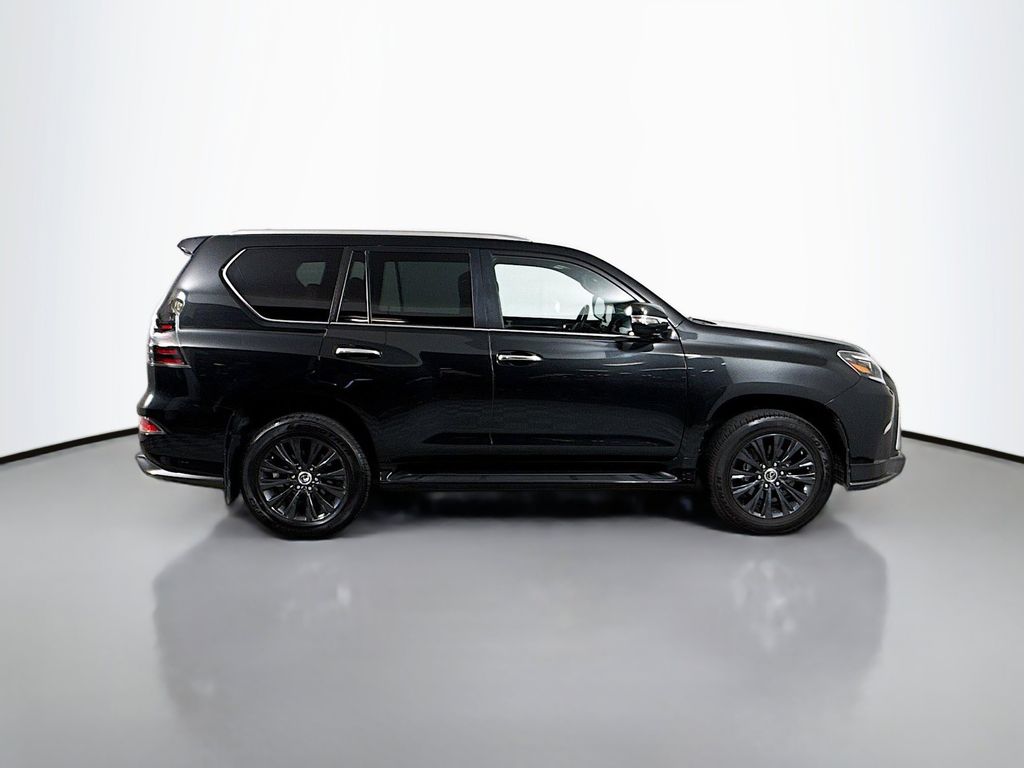 Thumbnail: 2023 Lexus GX - 4