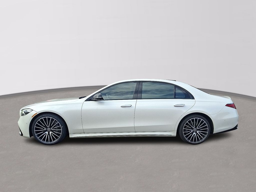 Thumbnail: 2023 Mercedes-Benz S-Class - 7