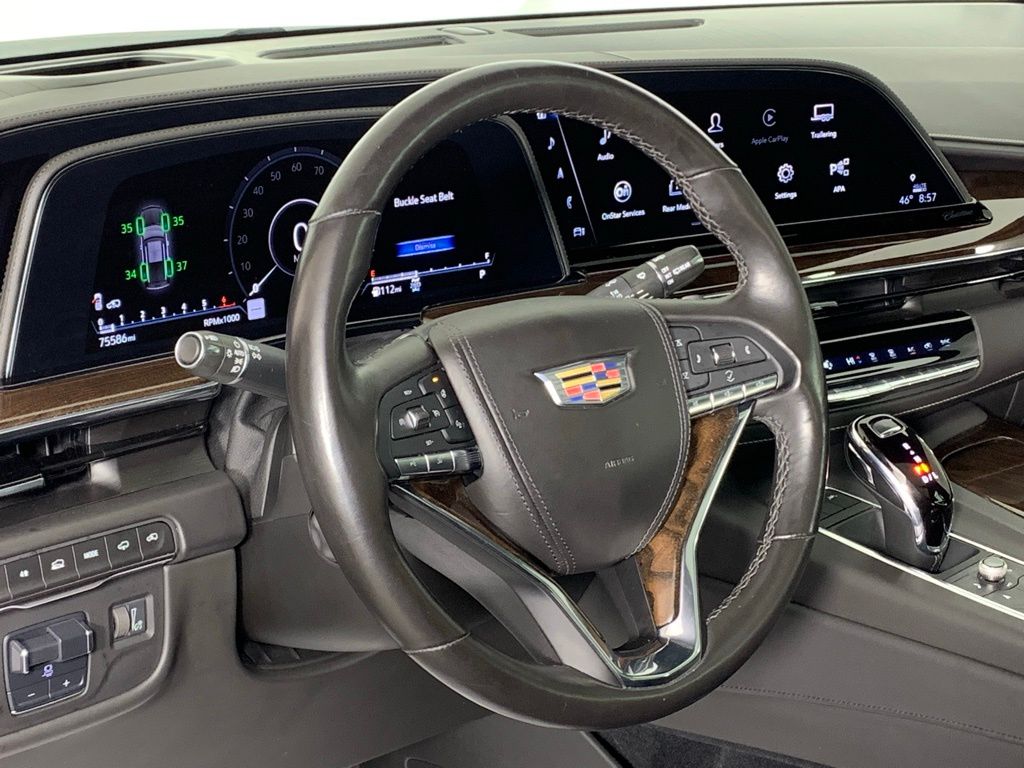 2023 Cadillac Escalade Sport Platinum photo 3