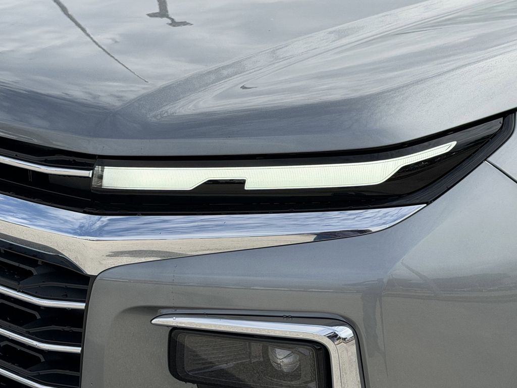 new 2026 Chevrolet Traverse car, priced at $39,395