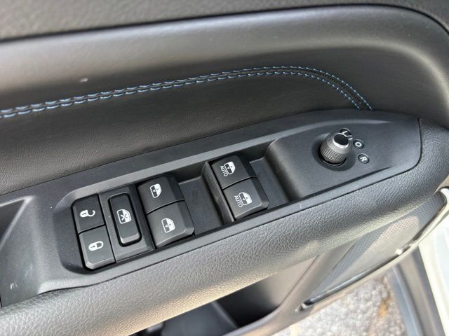2026 Jeep Compass Latitude Altitude - Photo 25