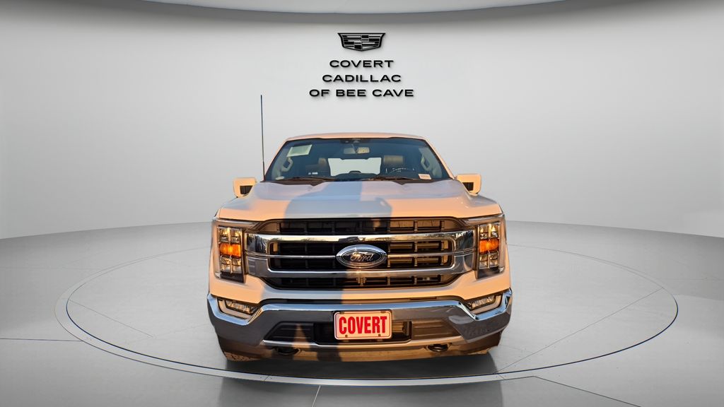 Used 2022 White Ford Lariat image 2