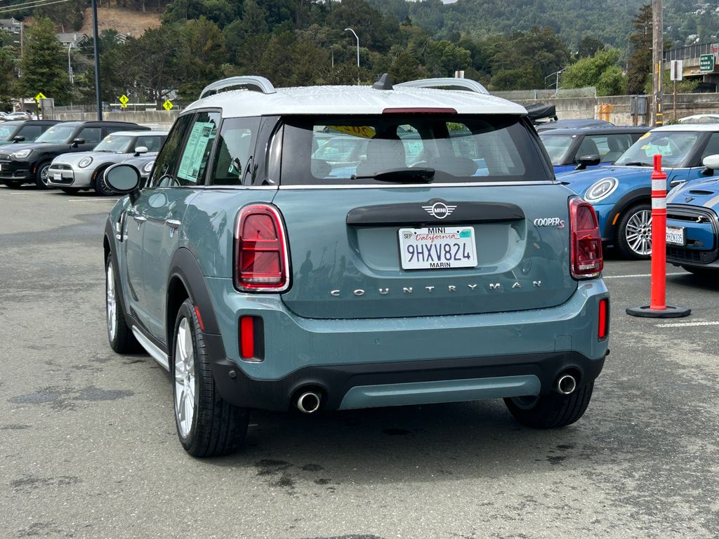 Thumbnail: 2024 MINI Cooper Countryman - 3