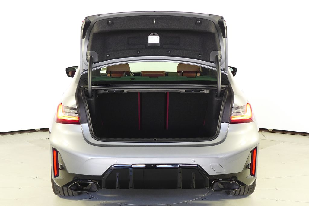 Thumbnail: 2023 BMW 3 Series - 10