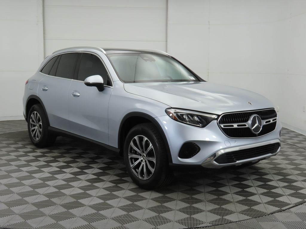 2024 Mercedes-Benz GLC 300 3