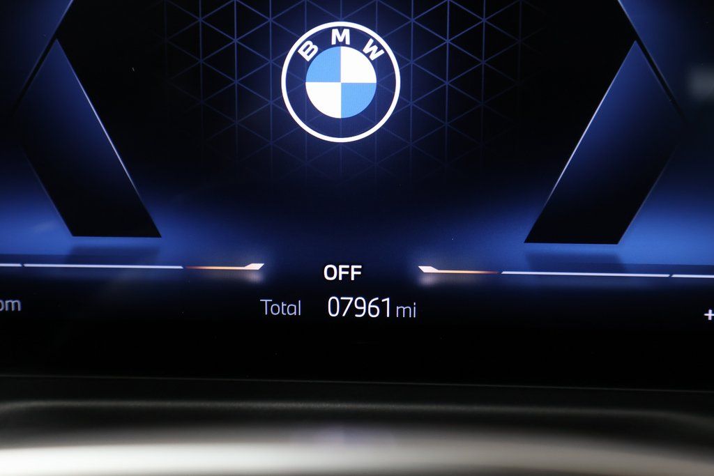 Thumbnail: 2025 BMW 3 Series - 17