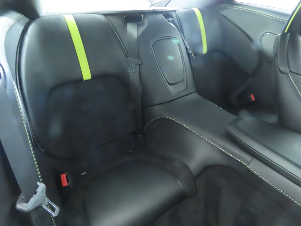 Thumbnail: 2019 Aston Martin DB11 - 23