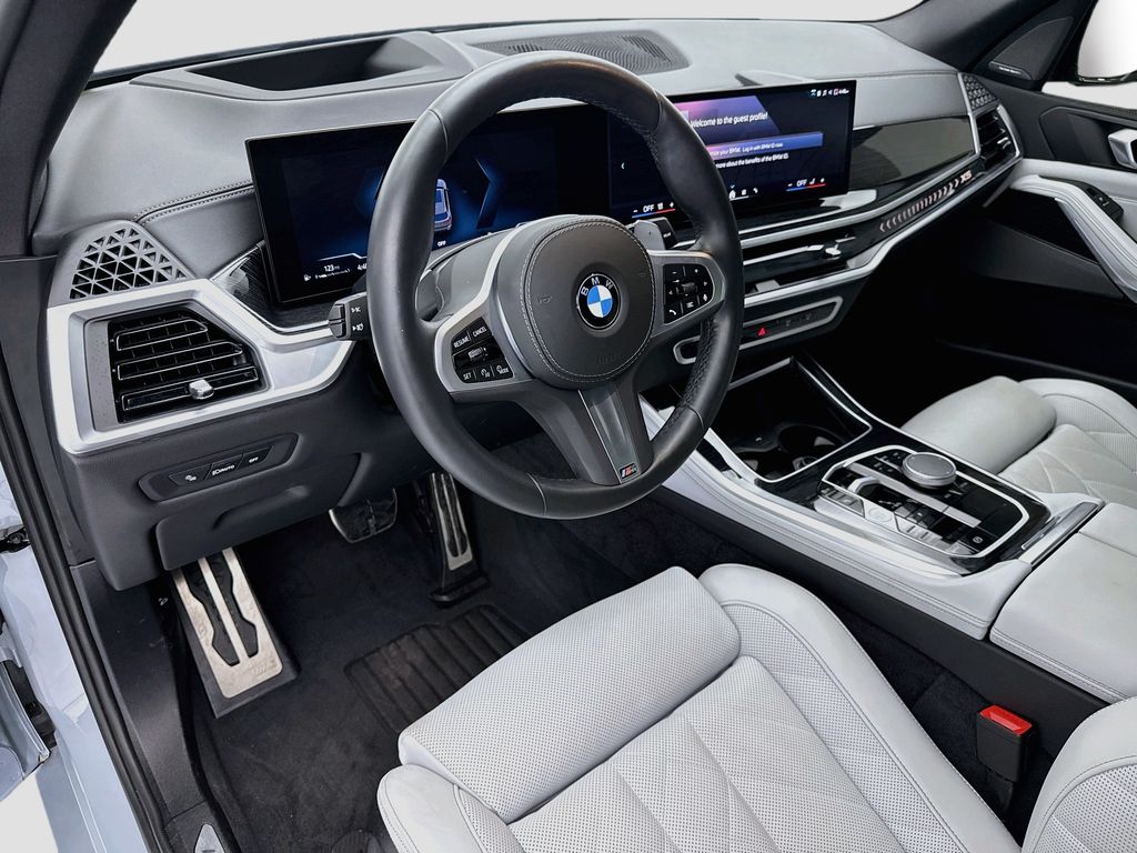 Thumbnail: 2024 BMW X5 - 9