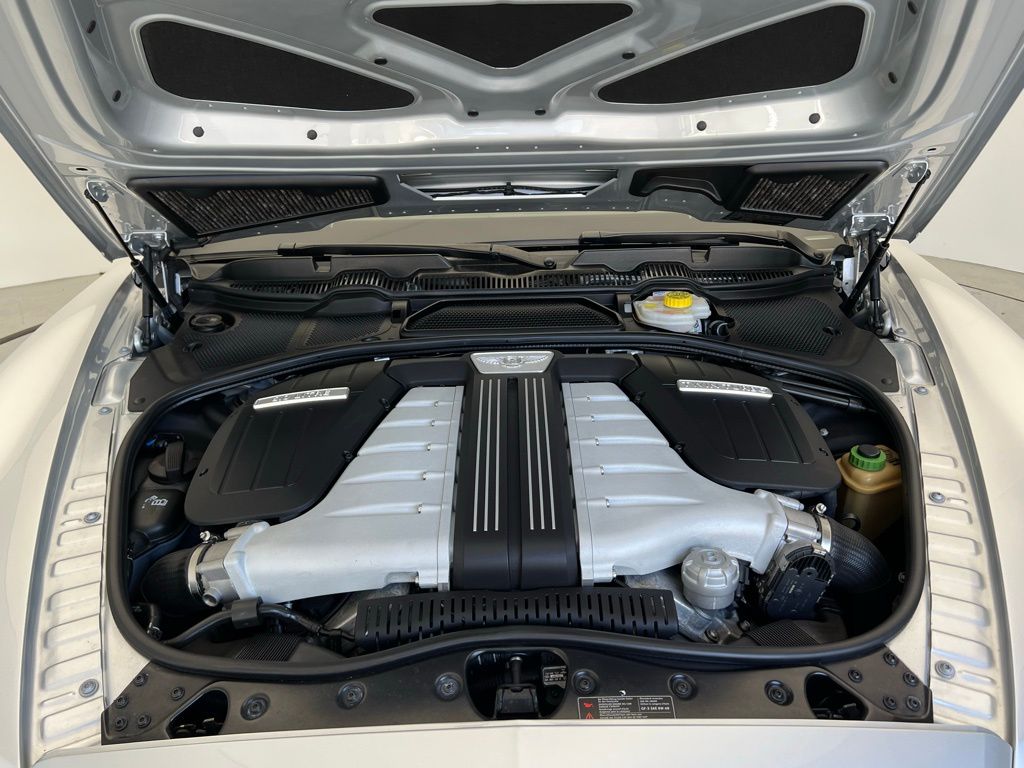 Thumbnail: 2013 Bentley Continental - 16