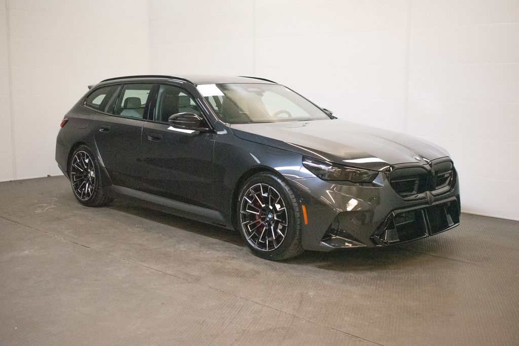 2026 BMW M5 Touring AWD