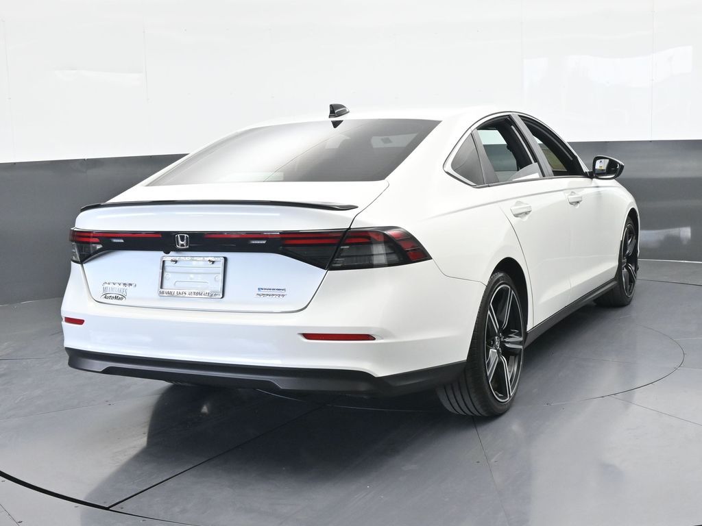 Used 2023 White Honda Sport image 5