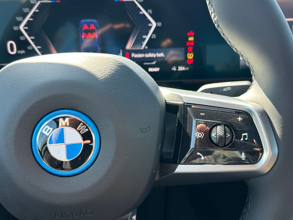 Thumbnail: 2027 BMW i5 - 20