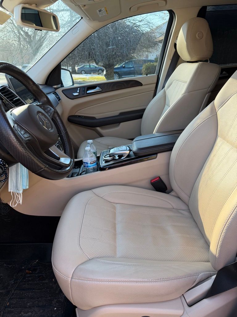 Thumbnail: 2019 Mercedes-Benz GLE - 5