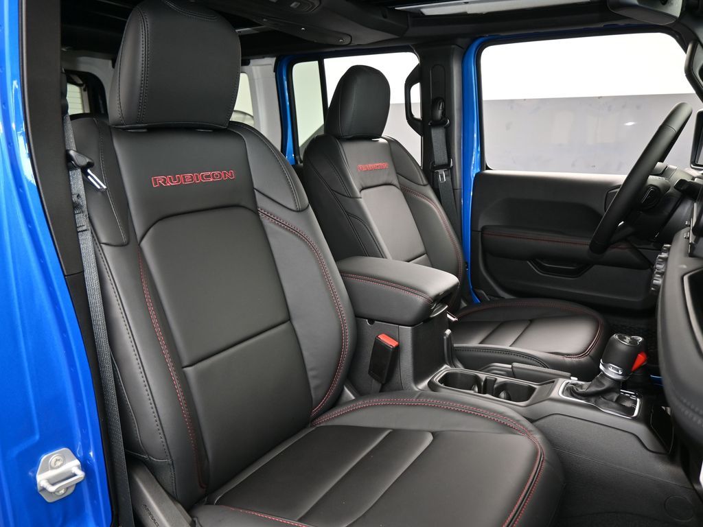 New 2026 Hydro Blue Pearl Coat Jeep Rubicon X image 39