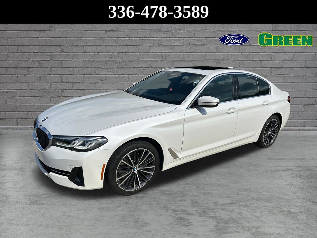 Mineral White Metallic 2023 BMW 5 Series Sedan Rear-Wheel Drive 8-Speed Automatic