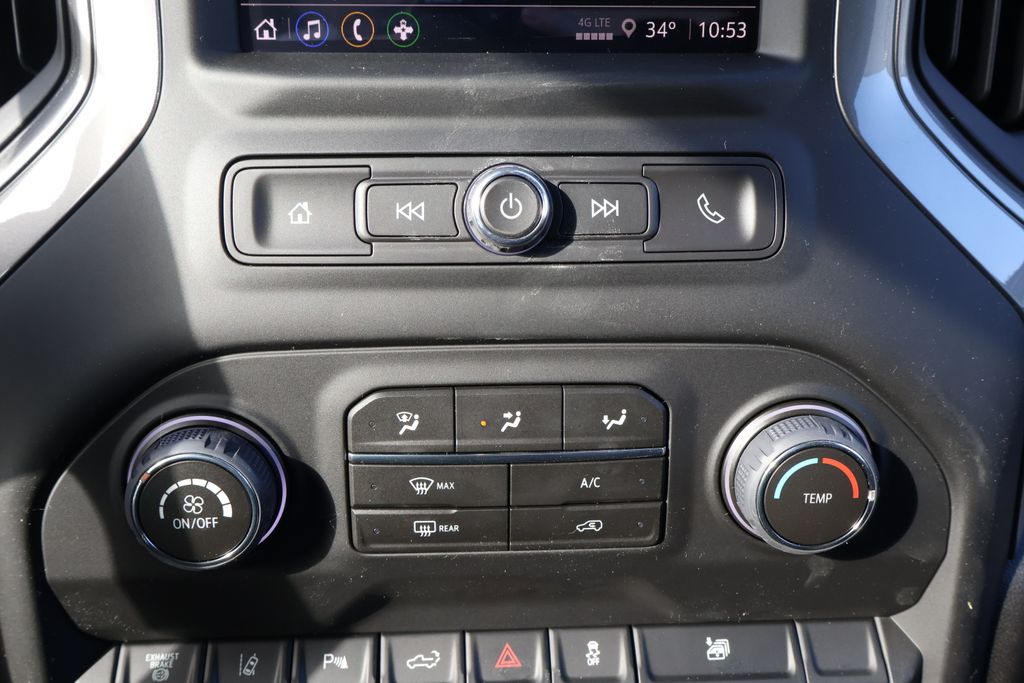 Thumbnail: 2026 Chevrolet Silverado 2500 - 26