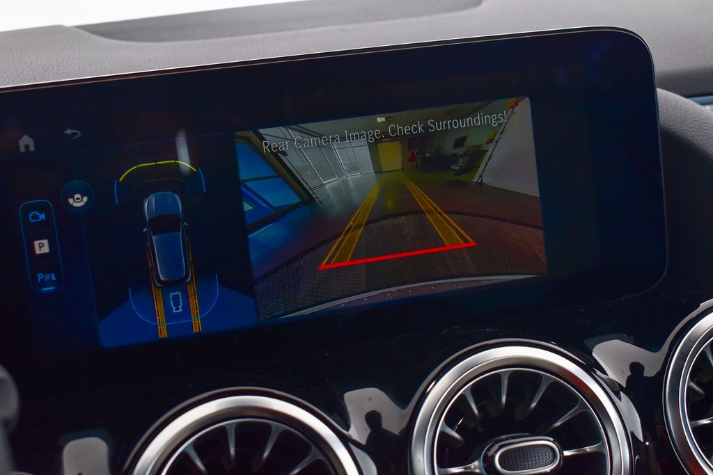 Thumbnail: 2026 Mercedes-Benz GLA - 20